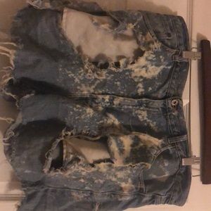 Summer time Distressed jean shorts!